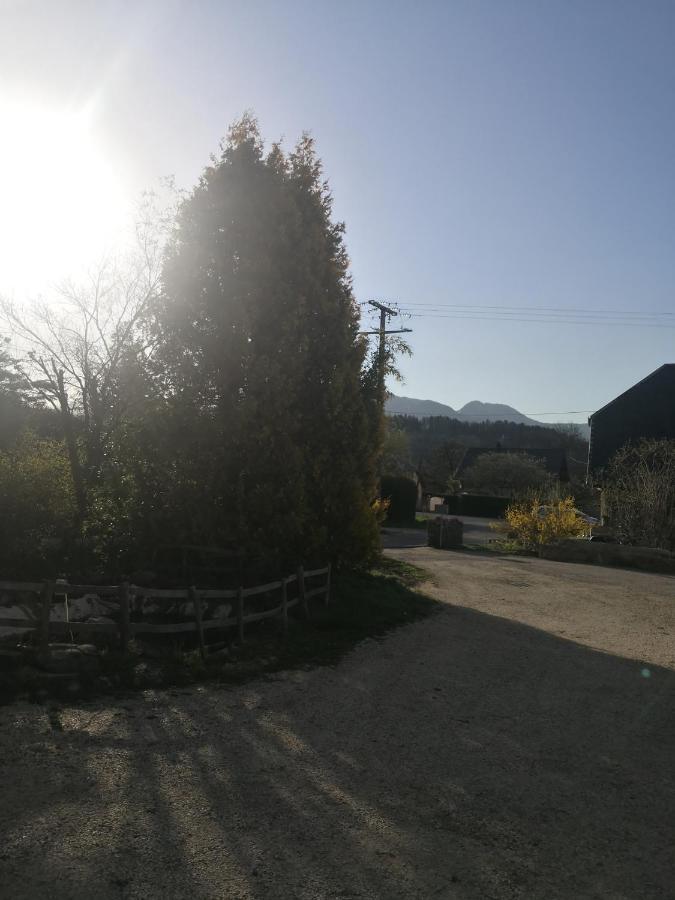 L'Oree Des Bornes-Appartement Avec Piscine Évires Exterior foto