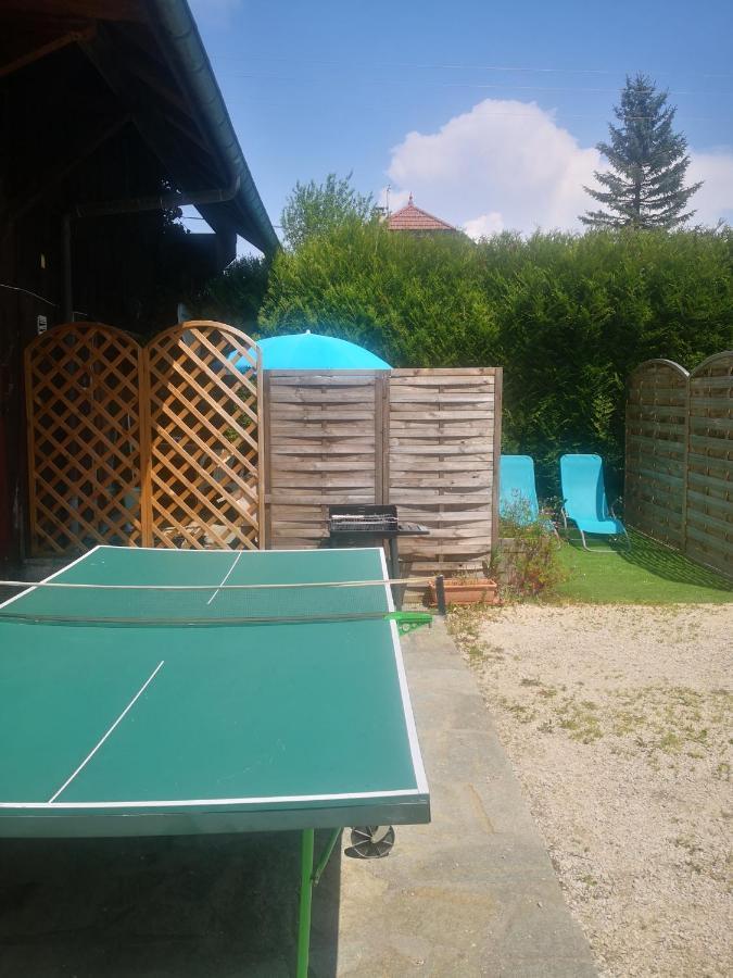 L'Oree Des Bornes-Appartement Avec Piscine Évires Exterior foto